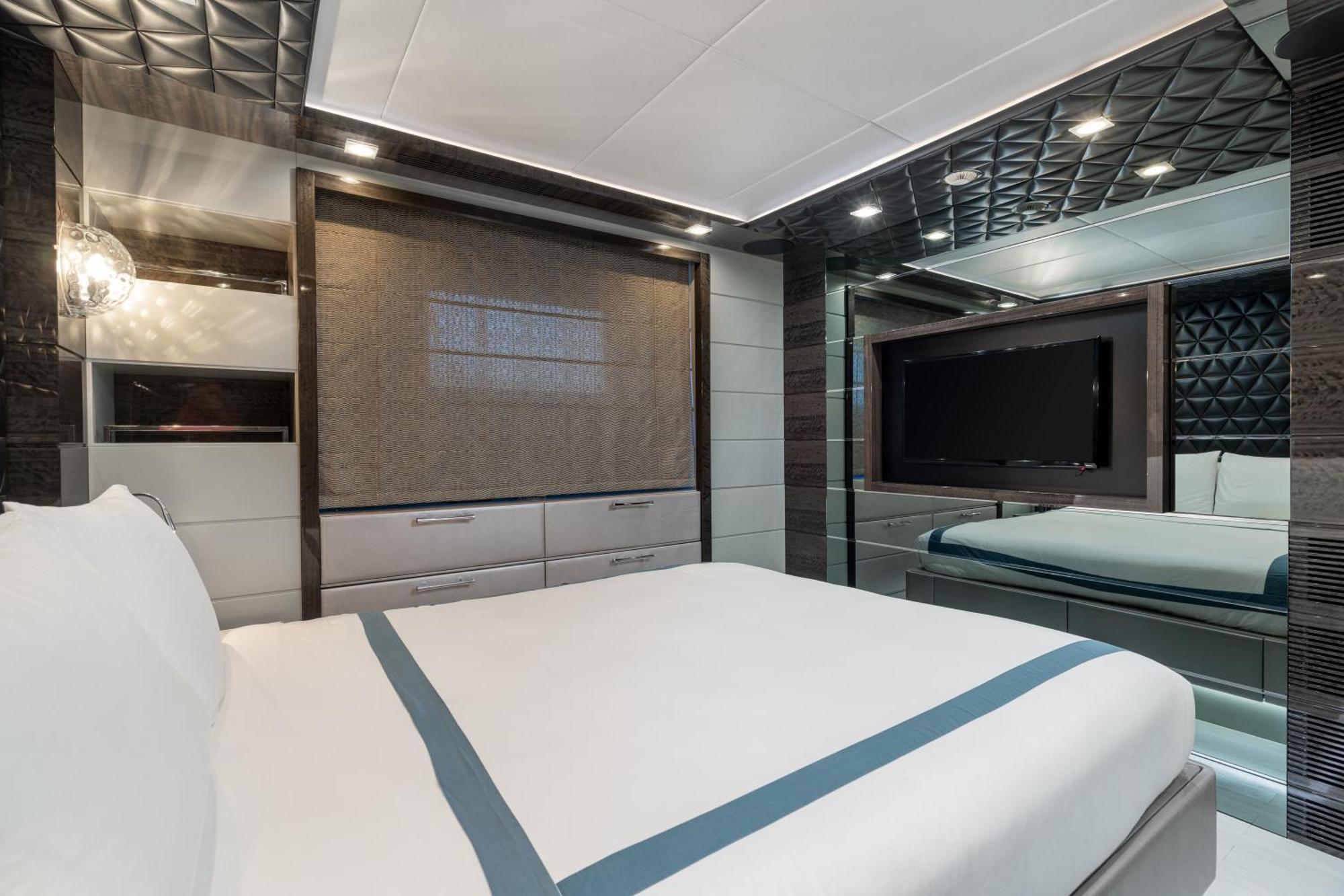 C-hotels Edesia Botel